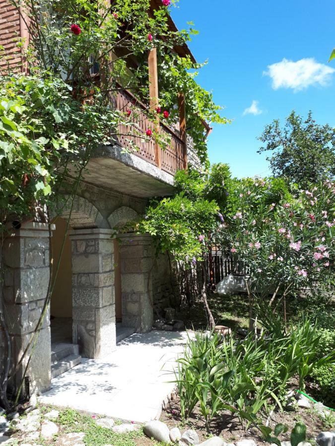 Old House Apartment With Garden Area Mtsʼkhetʼa Dış mekan fotoğraf